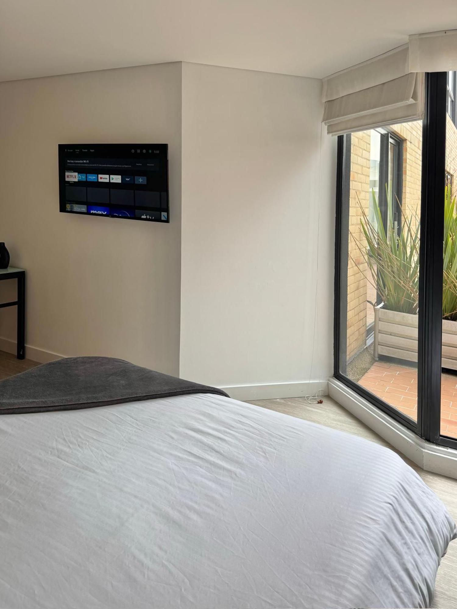 Apartamento Terraza Privada Iluminacion Ventilacion Wifi Bogotá
